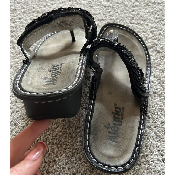 Alegria Black Beaded Thong Sandals Closure‎ Adjustable Strap CAR820 US7.5 EU38 - Picture 7 of 12